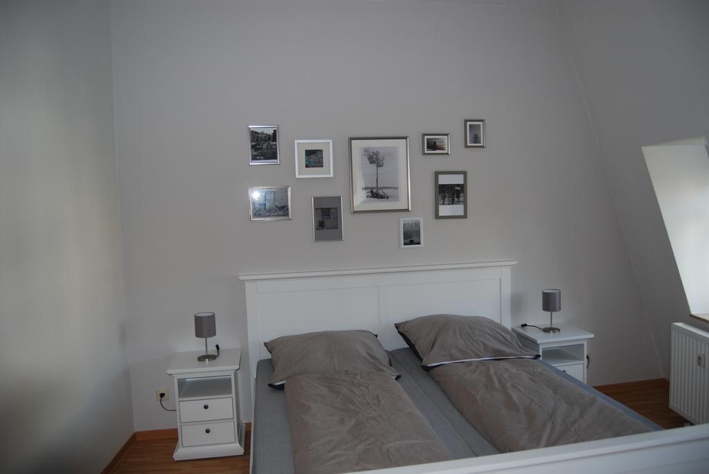 B2-Ferienwohnung Erfurt Room photo